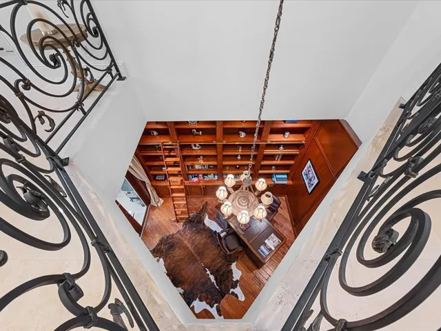 $4,950,000 | 3030 Northeast 45th Street, Fort Lauderdale, FL 33308