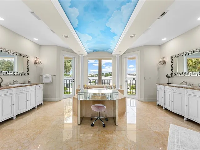 $4,950,000 | 3030 Northeast 45th Street, Fort Lauderdale, FL 33308