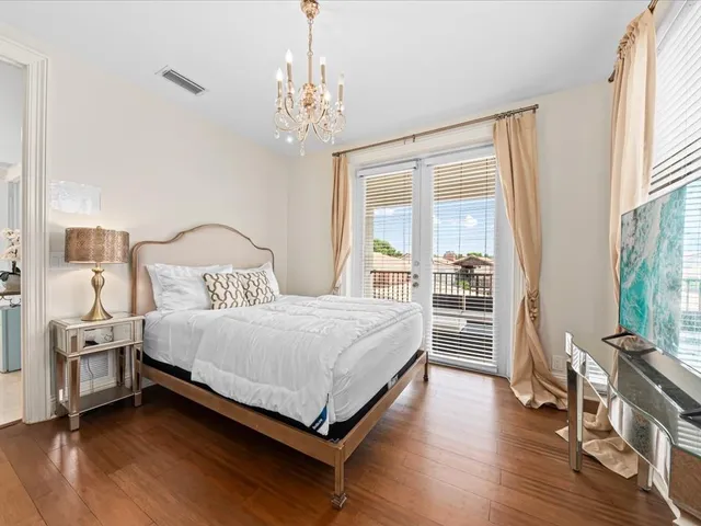 $4,950,000 | 3030 Northeast 45th Street, Fort Lauderdale, FL 33308