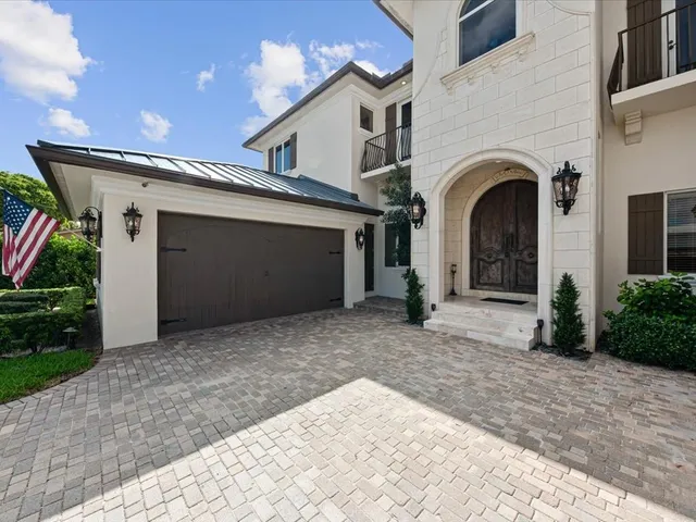 $4,950,000 | 3030 Northeast 45th Street, Fort Lauderdale, FL 33308