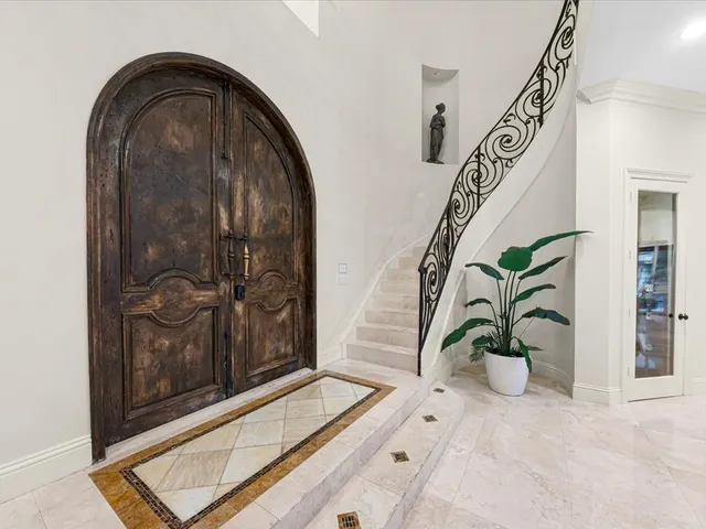 $4,950,000 | 3030 Northeast 45th Street, Fort Lauderdale, FL 33308