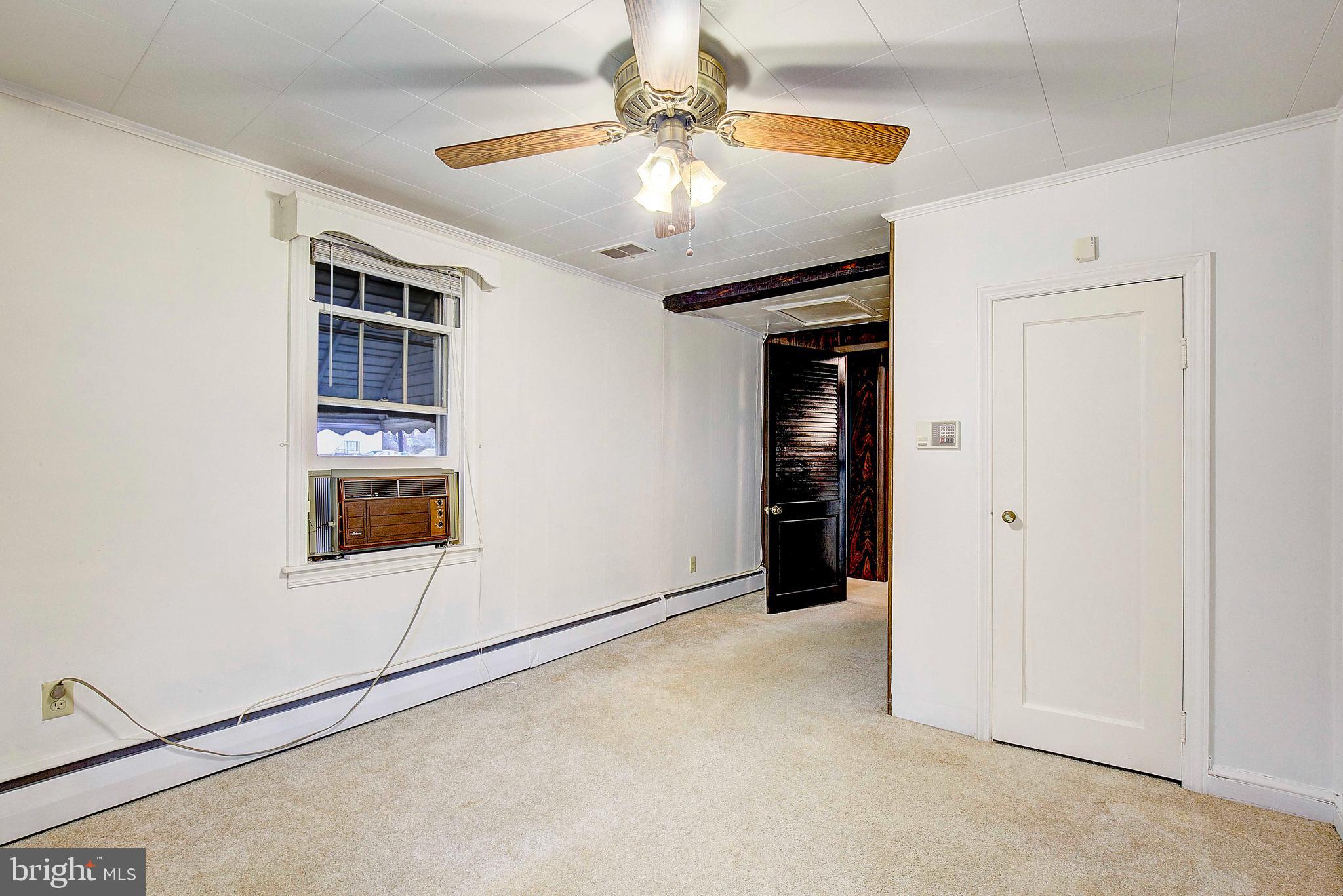609 Powhatan Beach Road Pasadena, MD 21122 - Photo 16 of 48 Gallery Image 16