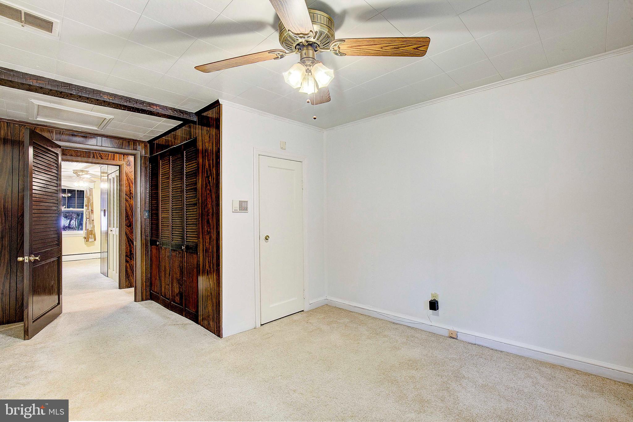 609 Powhatan Beach Road Pasadena, MD 21122 - Photo 17 of 48 Gallery Image 17