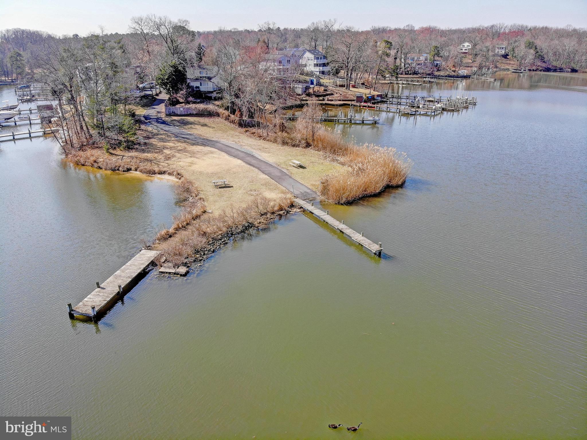 609 Powhatan Beach Road Pasadena, MD 21122 - Photo 46 of 48 Gallery Image 46