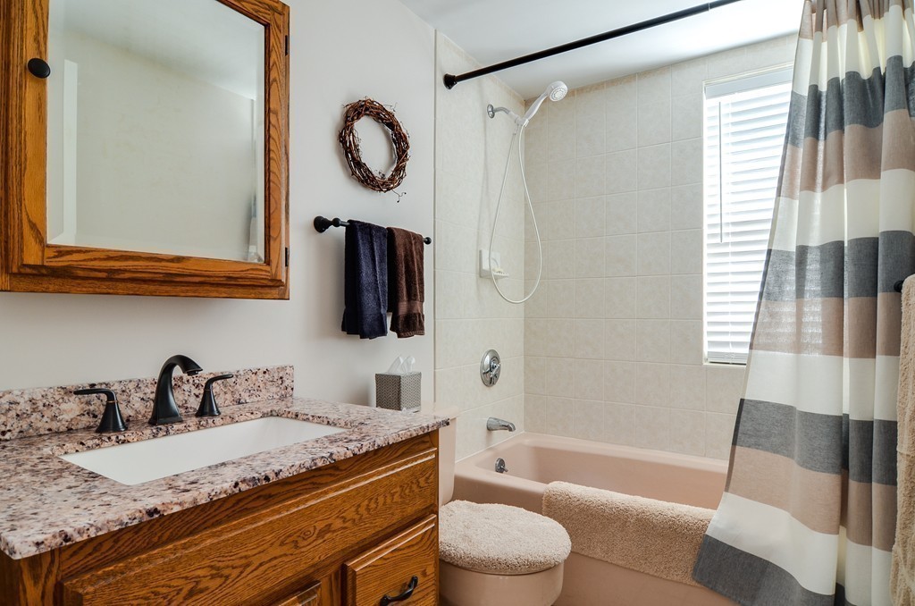 16 Sylvester Road Natick, MA 01760 - Photo 8 of 30 Gallery Image 8