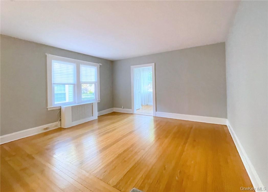 306 Soundview Avenue, Unit RIGHT Mamaroneck, NY 10543 - Photo 9 of 28