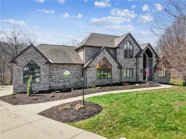 $1,399,900 | 421 Lenox Court, Gibsonia, PA 15044