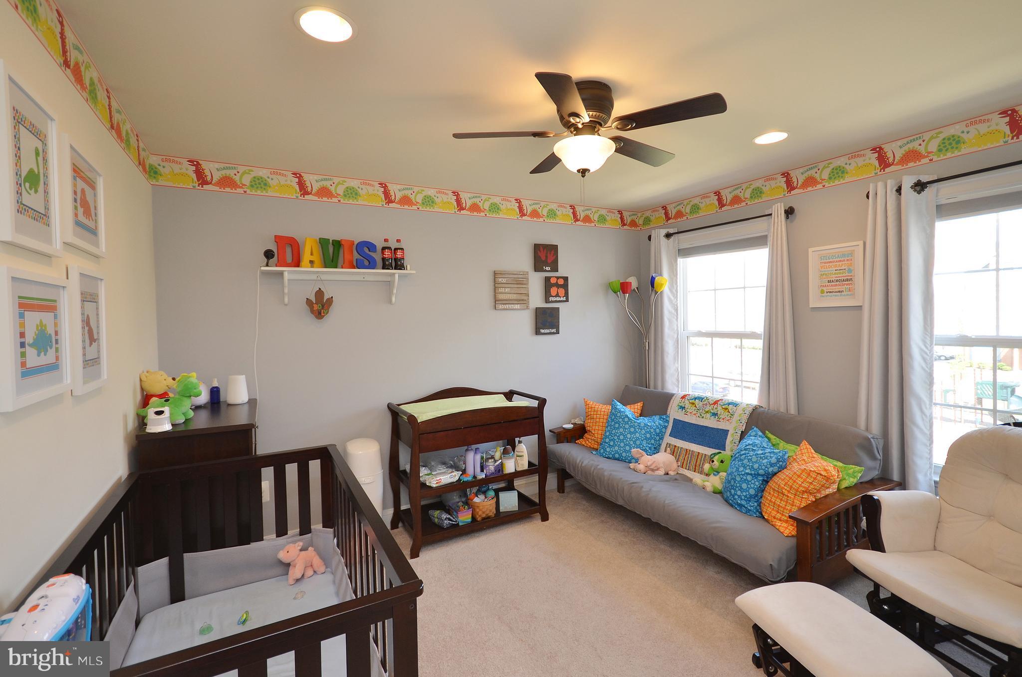 42560 Sunset Ridge Square Ashburn, VA 20148 - Photo 24 of 30 Bedroom