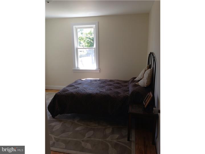 439 North Forklanding Road Maple Shade, NJ 08052 - Photo 10 of 15 Bedroom - Main