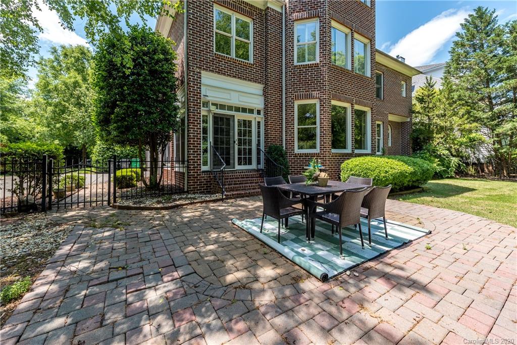 9120 Summer Club Road Charlotte, NC 28277 - Photo 6 of 48