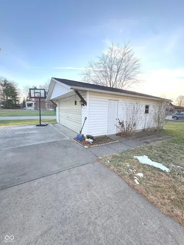 $219,000 | 315 South Mulberry Street, Batesville, IN 47006