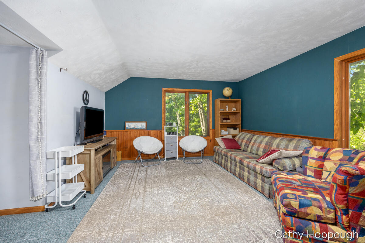 470 Caroline Street Ionia, MI 48846 - Photo 33 of 69 470-Caroline_033