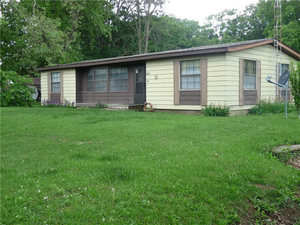549 Brown Road Danville, IL 61832 - Photo 1 of 13