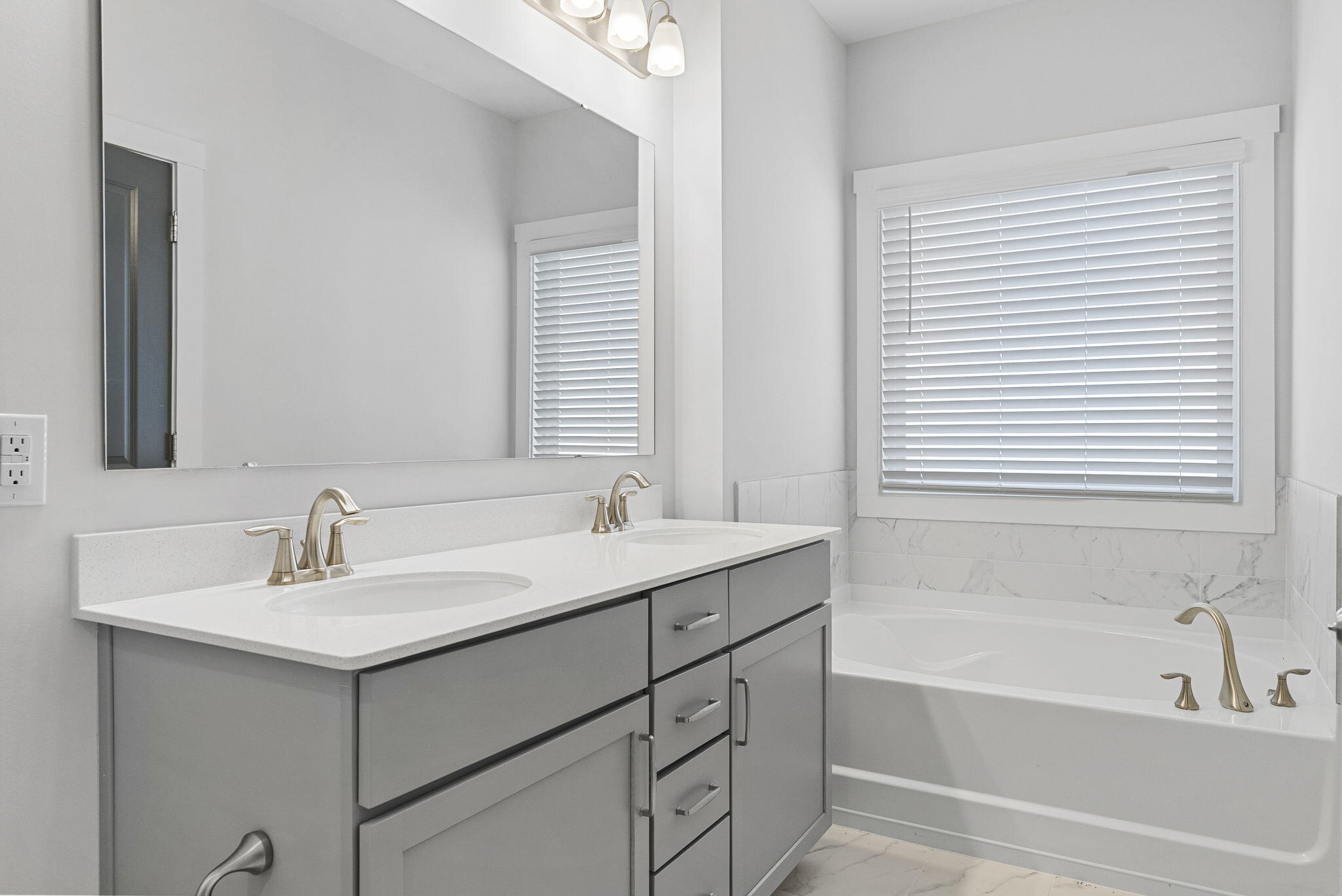 128 Surfbird Road Summerville, SC 29486 - Photo 25 of 43 27-web-or-mls-BARCLAY MEDIA CO-21