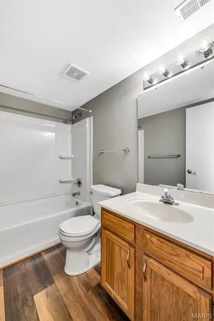 $159,900 | 1408 Summertree Springs Avenue, Unit L, Valley Park, MO 63088