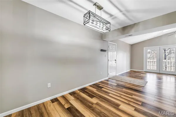 $159,900 | 1408 Summertree Springs Avenue, Unit L, Valley Park, MO 63088