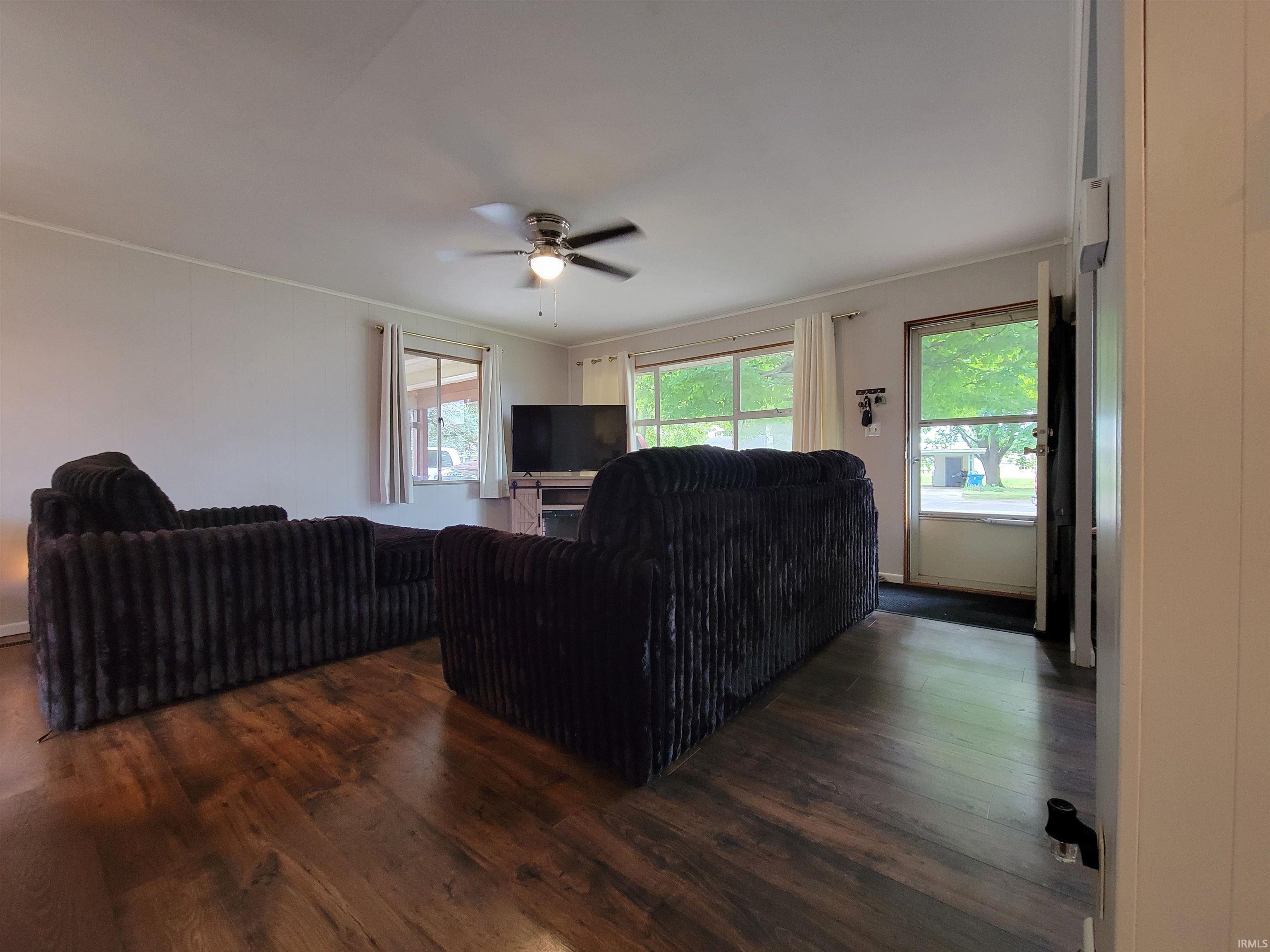1603 Sunset Drive Rochester, IN 46975 - Photo 8 of 21 Gallery Image 8