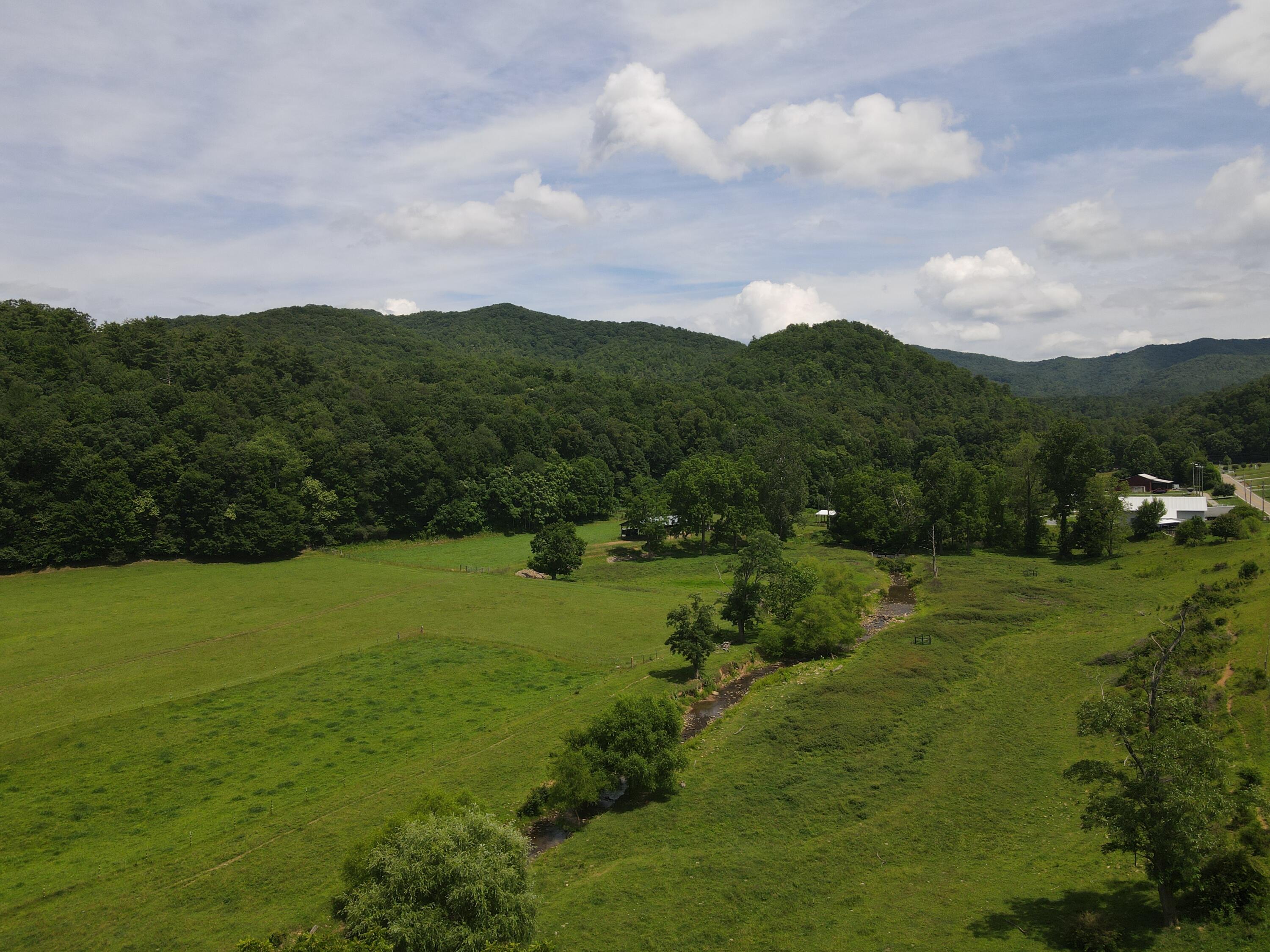 Tbd Laurels Road, Unit 7 Johnson City, TN 37601 - Photo 1 of 5 DJI_0388