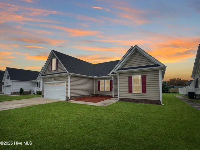 $349,900 | 519 Millbrooke Circle, Elizabeth City, NC 27909