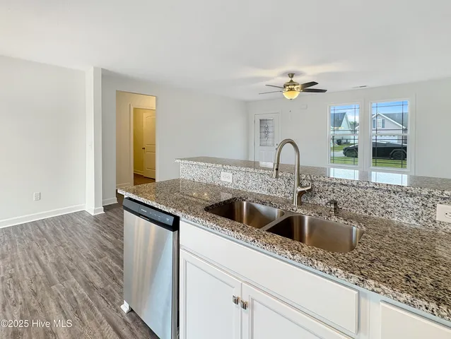 $349,900 | 519 Millbrooke Circle, Elizabeth City, NC 27909