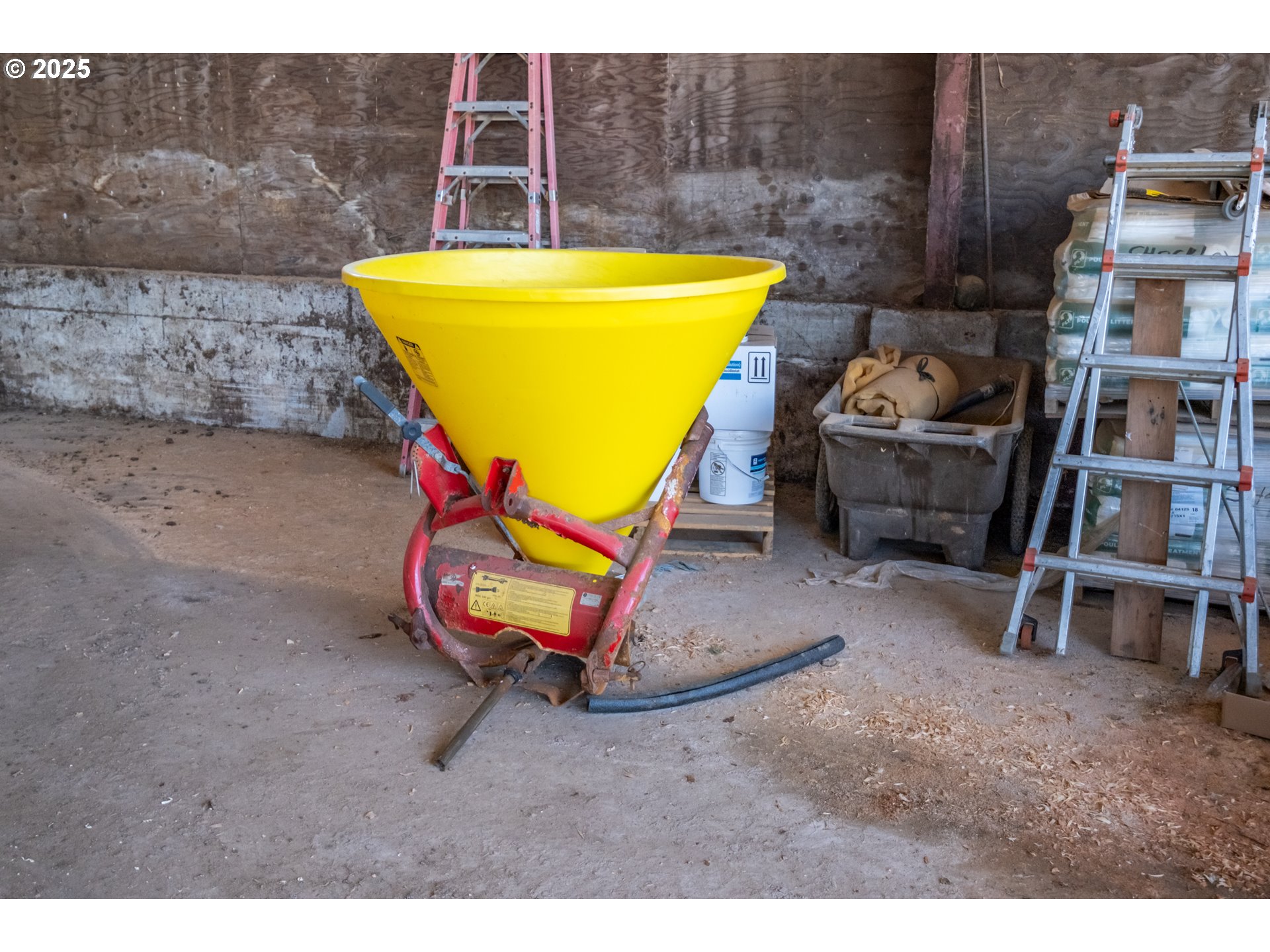 25641 South Schockley Road Beavercreek, OR 97004 - Photo 19 of 45