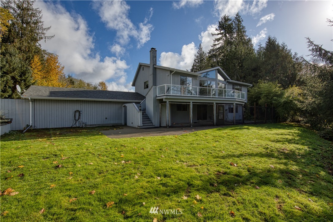 1381 Wynoochee Valley Road Montesano, WA 98563 - Photo 34 of 40 a front view of a house with a garden