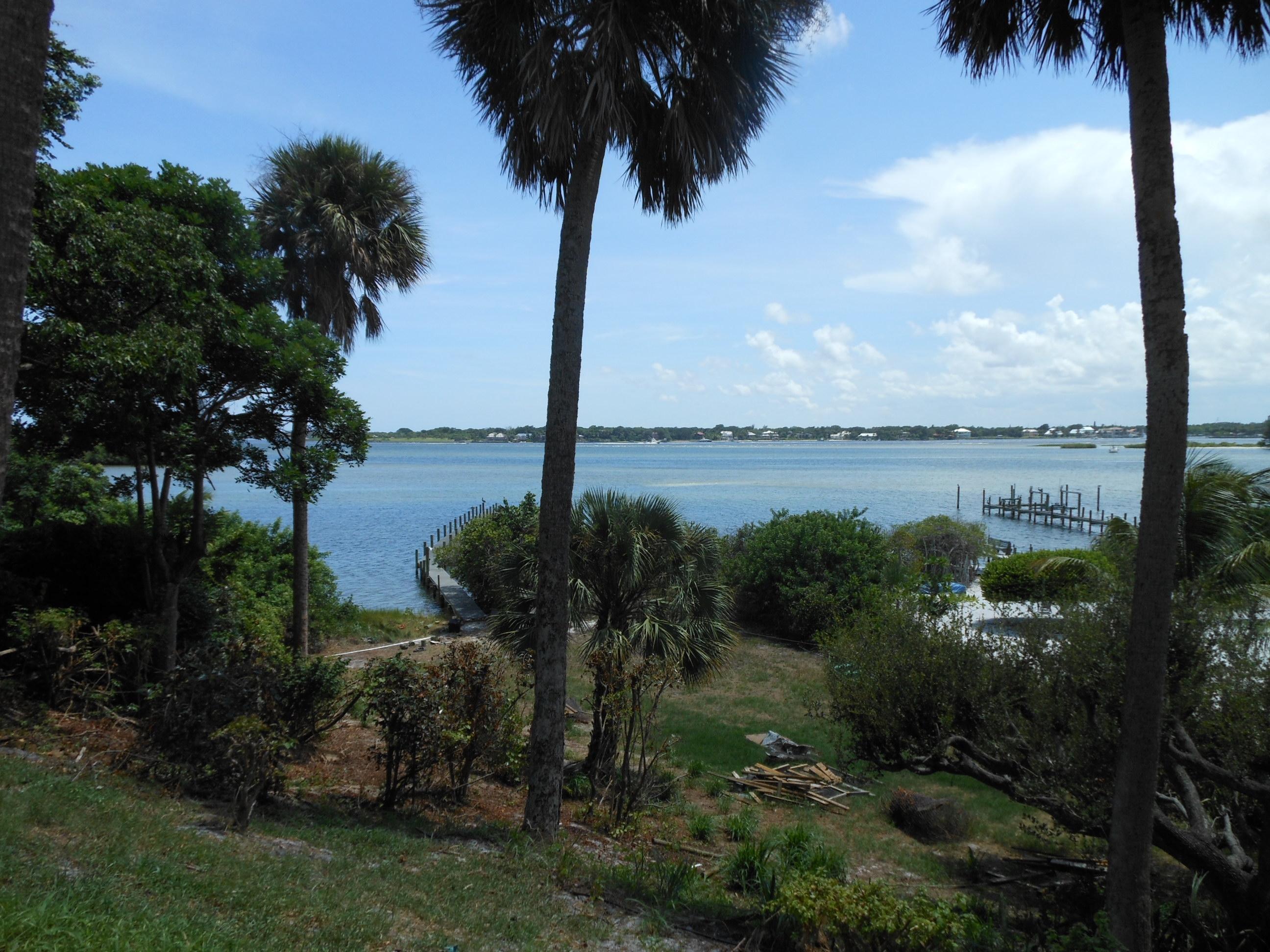 34 East High Point Road Sewall's Point, FL 34996 - Photo 22 of 25 012