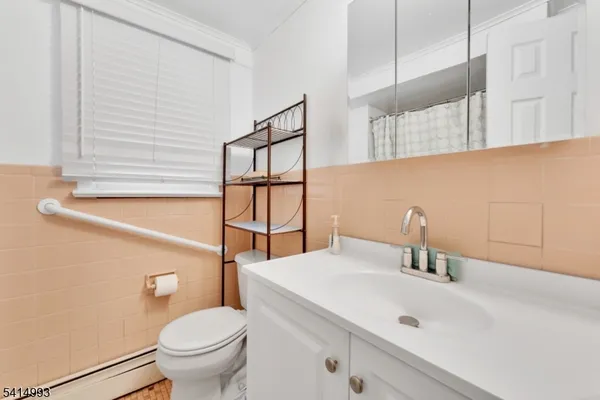 $475,000 | 627 East Vail Road, Landing, NJ 07850