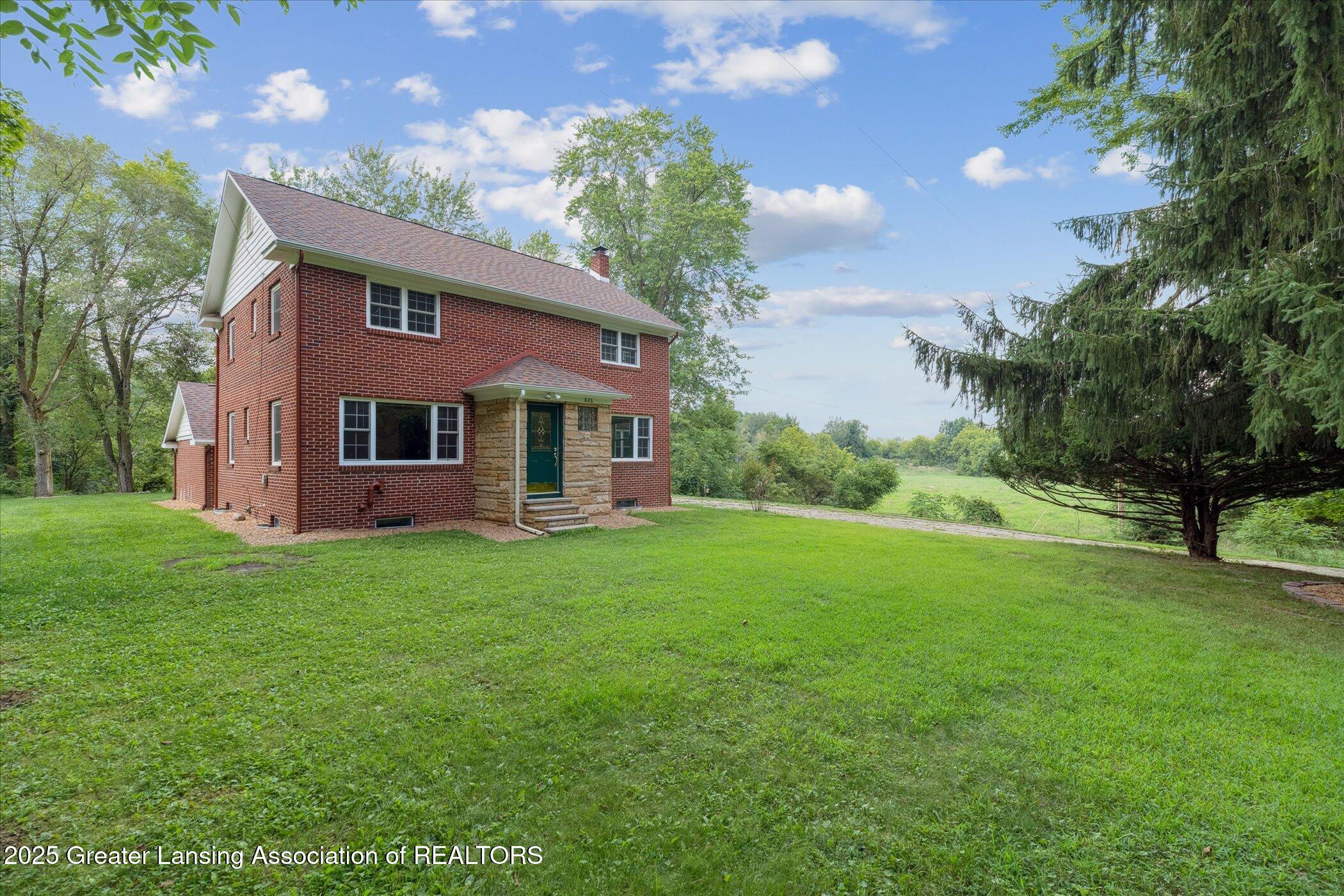826 South Gunnell Road Eaton Rapids, MI 48827 - Photo 5 of 78 04-826-S-Gunnell-Rd-Eaton-Rapids-MI-4882