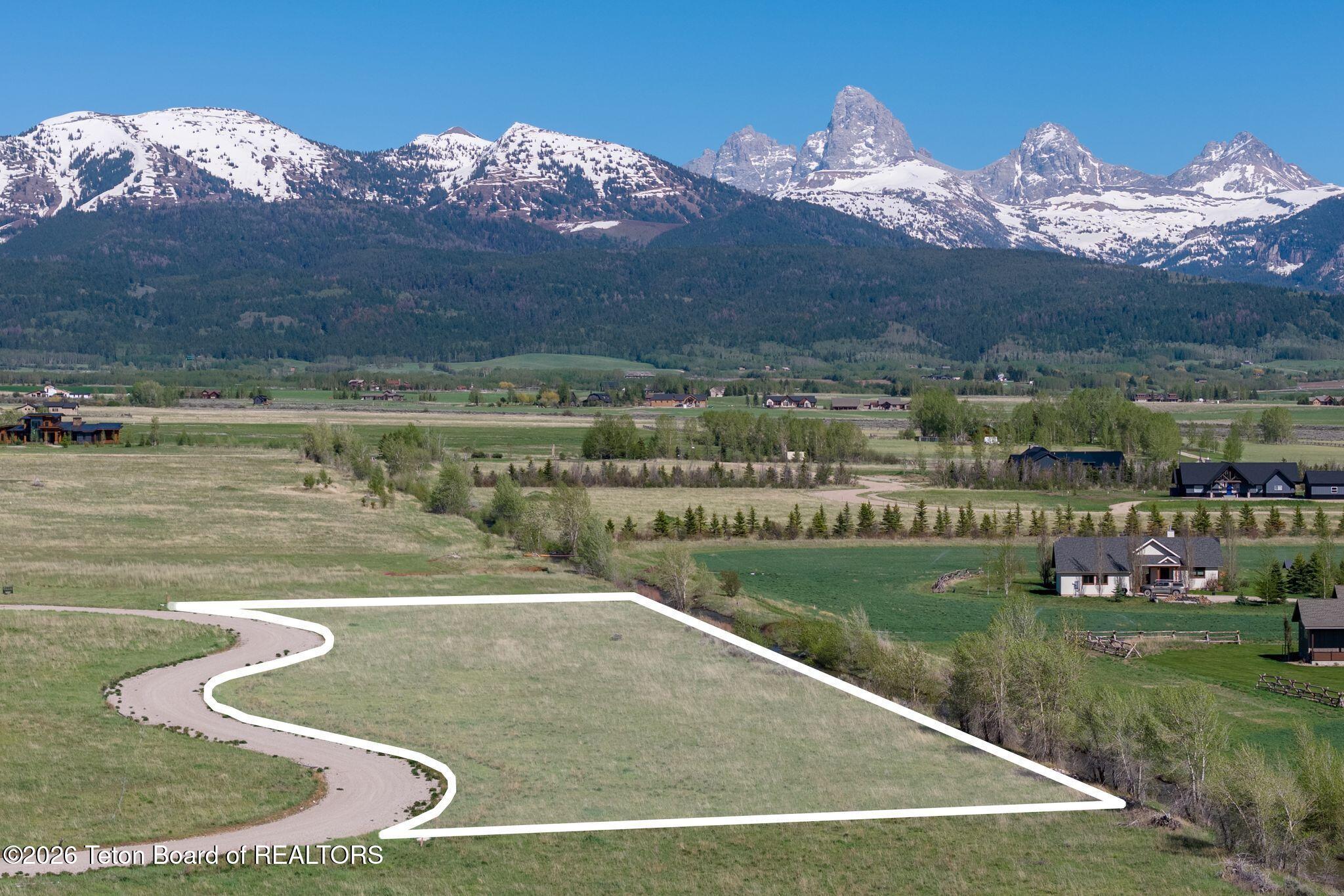 4692 Wydaho Ranch-1