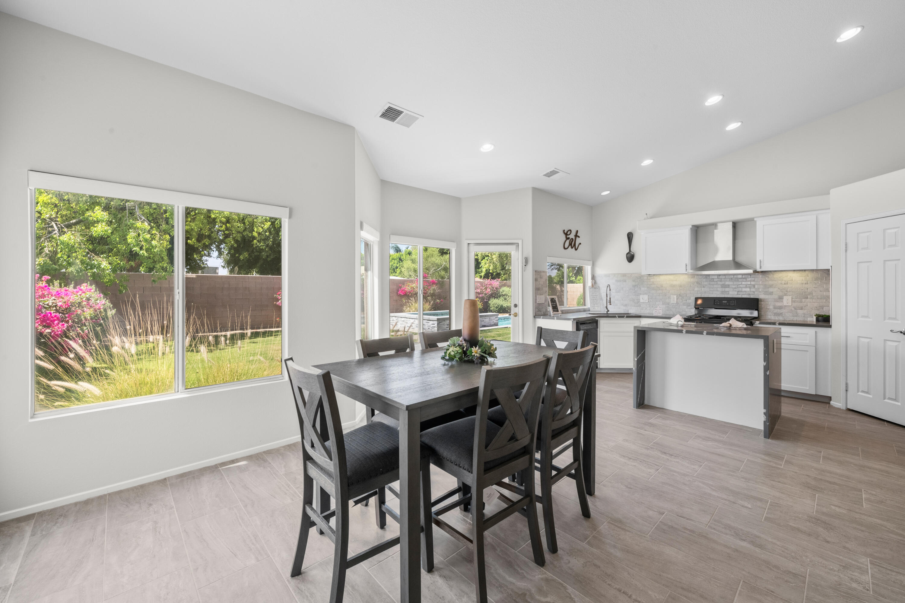 80669 Freedom Avenue Indio, CA 92201 - Photo 11 of 45 80669 Freedom Ave MLS-11