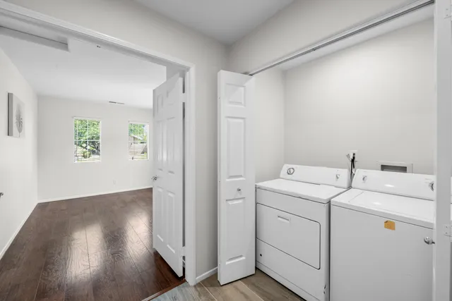 a view of utility room with washer and dryer
