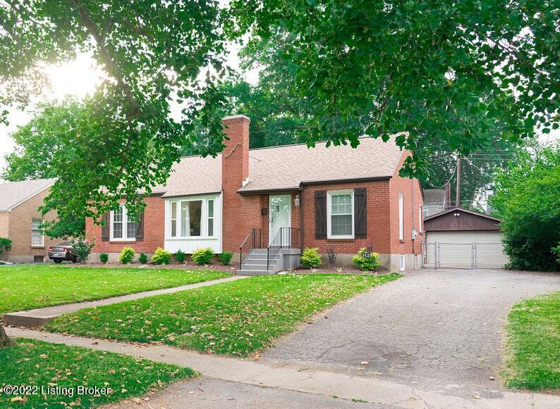 2521 Alanmede Road Louisville, KY 40205 - Photo 2 of 37 Front