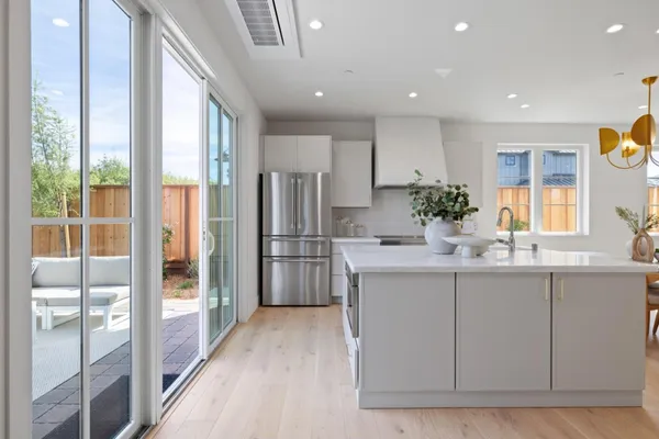 $2,199,000 | 577 Creekside Drive, Half Moon Bay, CA 94019