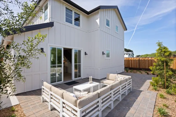 $2,199,000 | 577 Creekside Drive, Half Moon Bay, CA 94019