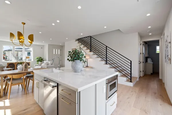 $2,199,000 | 577 Creekside Drive, Half Moon Bay, CA 94019