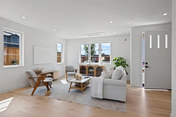 $2,199,000 | 577 Creekside Drive, Half Moon Bay, CA 94019