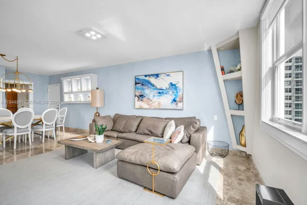 $4,750 | 3001 South Ocean Drive, Unit 1211, Hollywood, FL 33019