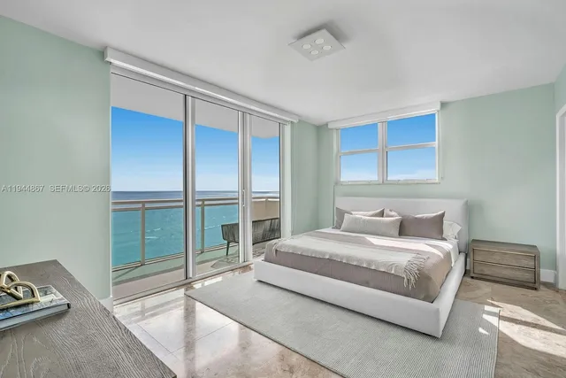 $5,000 | 3001 South Ocean Drive, Unit 1211, Hollywood, FL 33019