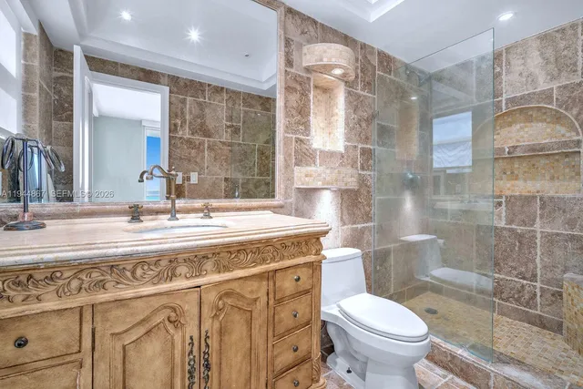 $5,000 | 3001 South Ocean Drive, Unit 1211, Hollywood, FL 33019