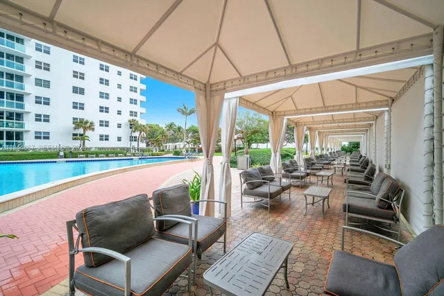 $5,000 | 3001 South Ocean Drive, Unit 1211, Hollywood, FL 33019