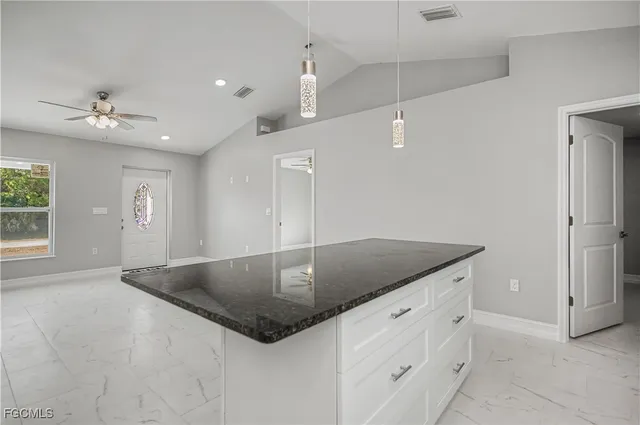 $269,000 | 5033 Peachtree Circle, LaBelle, FL 33935