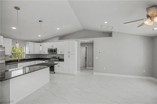 $269,000 | 5033 Peachtree Circle, LaBelle, FL 33935