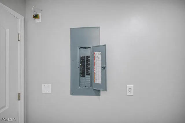 $269,000 | 5033 Peachtree Circle, LaBelle, FL 33935