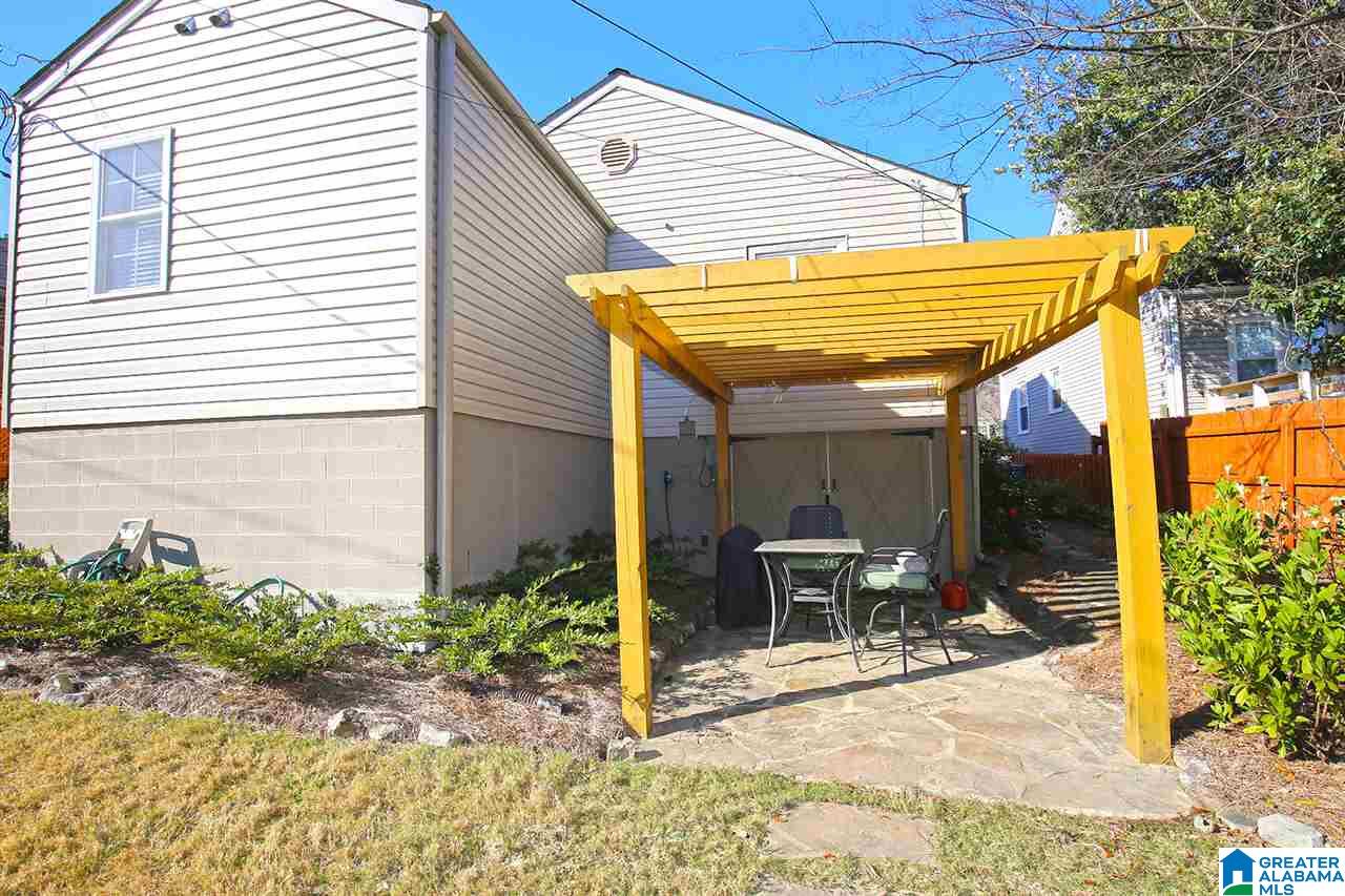 1207 Irving Road Birmingham, AL 35209 - Photo 25 of 32