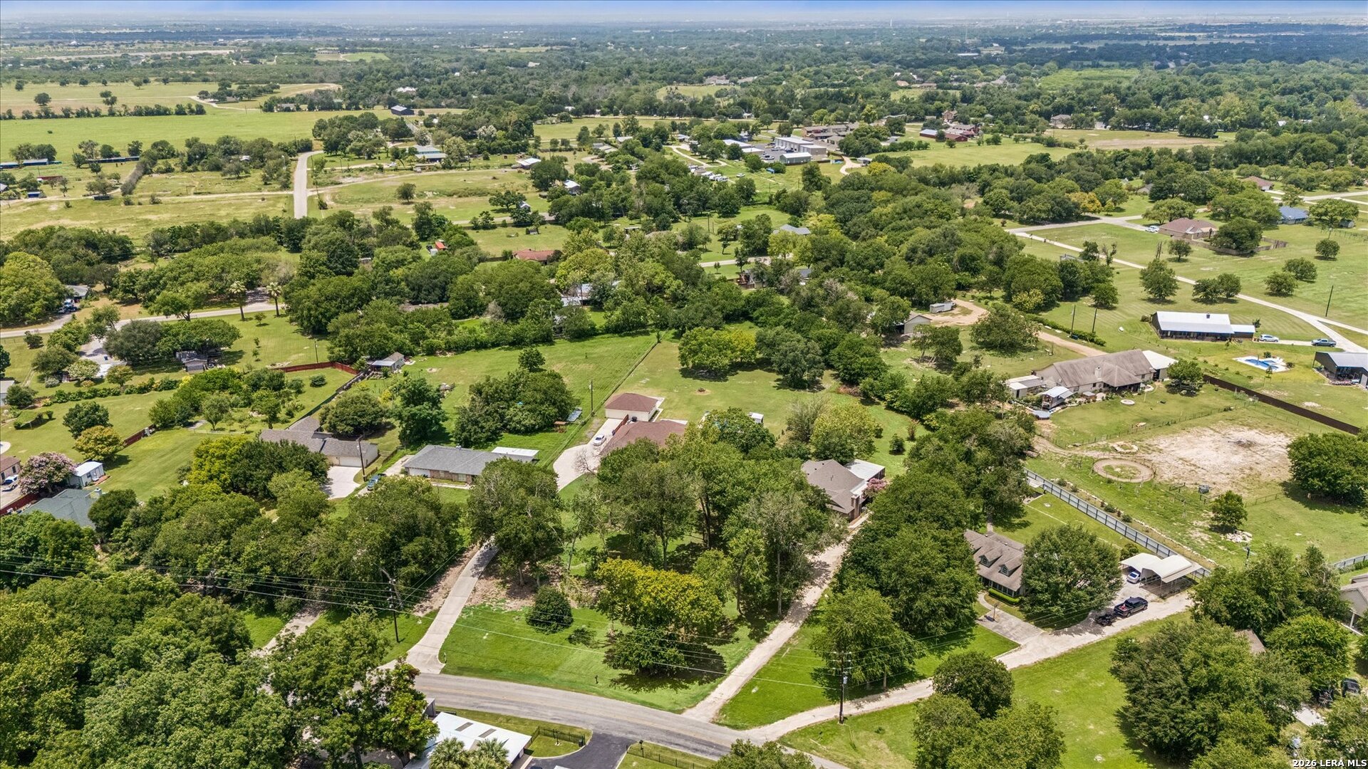 1024 Terminal Loop Road McQueeney, TX 78123 - Photo 5 of 37