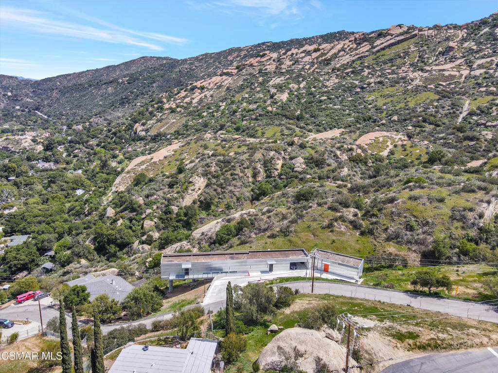 990 Alta Vista Road Simi Valley, CA 93063 - Photo 34 of 36 an aerial view of a city