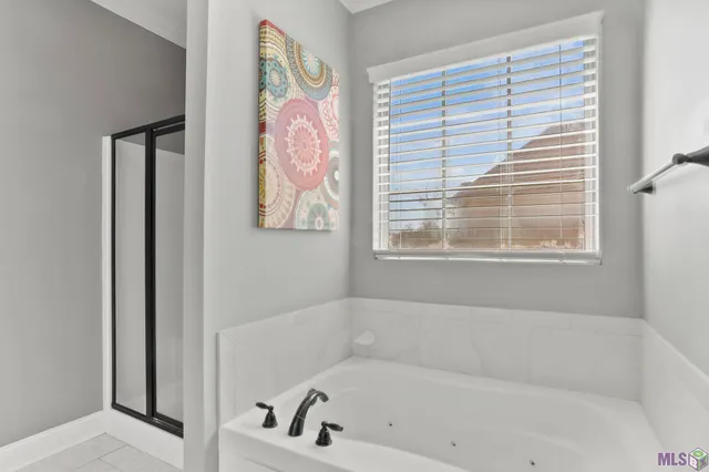 $419,000 | 16472 Orchard Way Drive, Prairieville, LA 70769