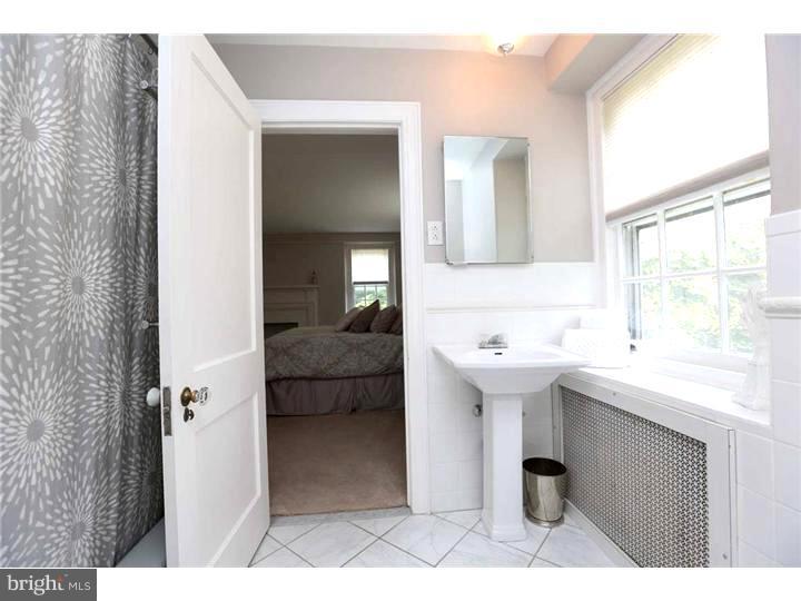 1086 Randolph Road Jenkintown, PA 19046 - Photo 15 of 25 Bathroom