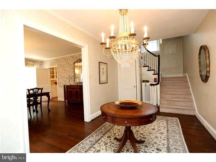 1086 Randolph Road Jenkintown, PA 19046 - Photo 3 of 25 Foyer